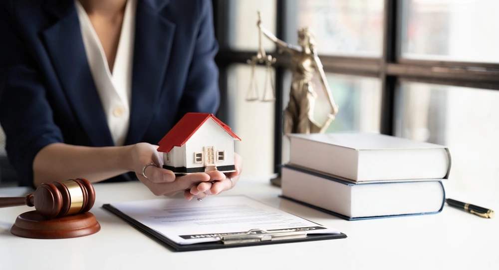 house decree Image
